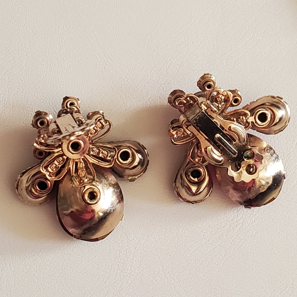 Vintage Aurora Borealis Ruby Rhinestone Earrings - Picture 6 of 16